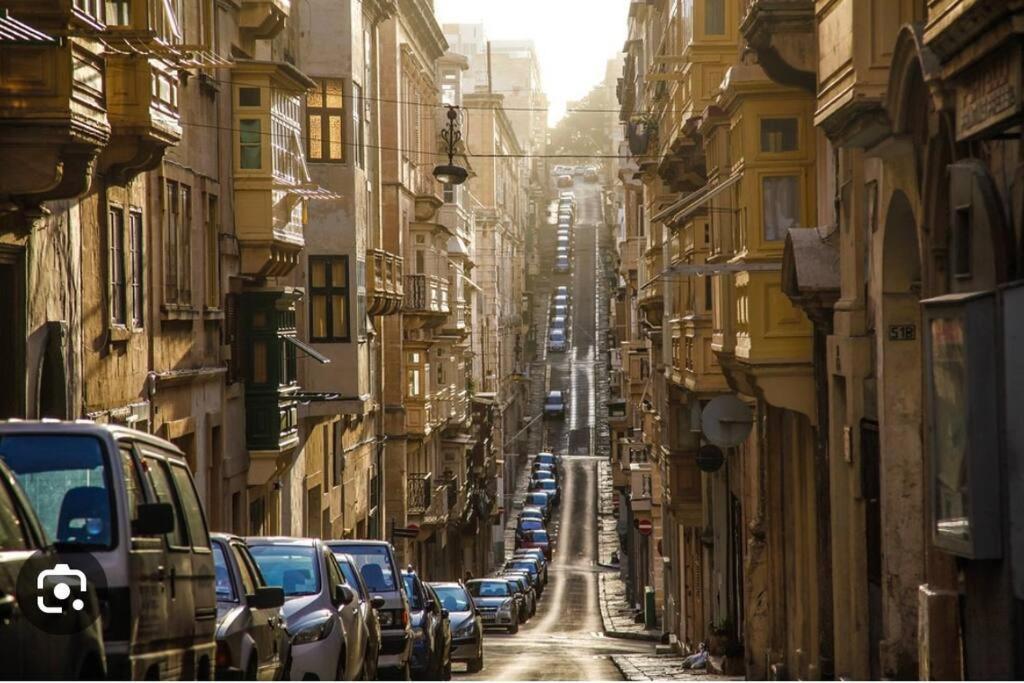 Valletta Stylish City Pad Exterior photo